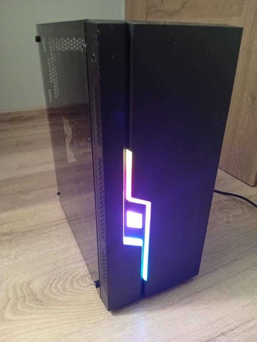 sprzedam komputer rtx 4060