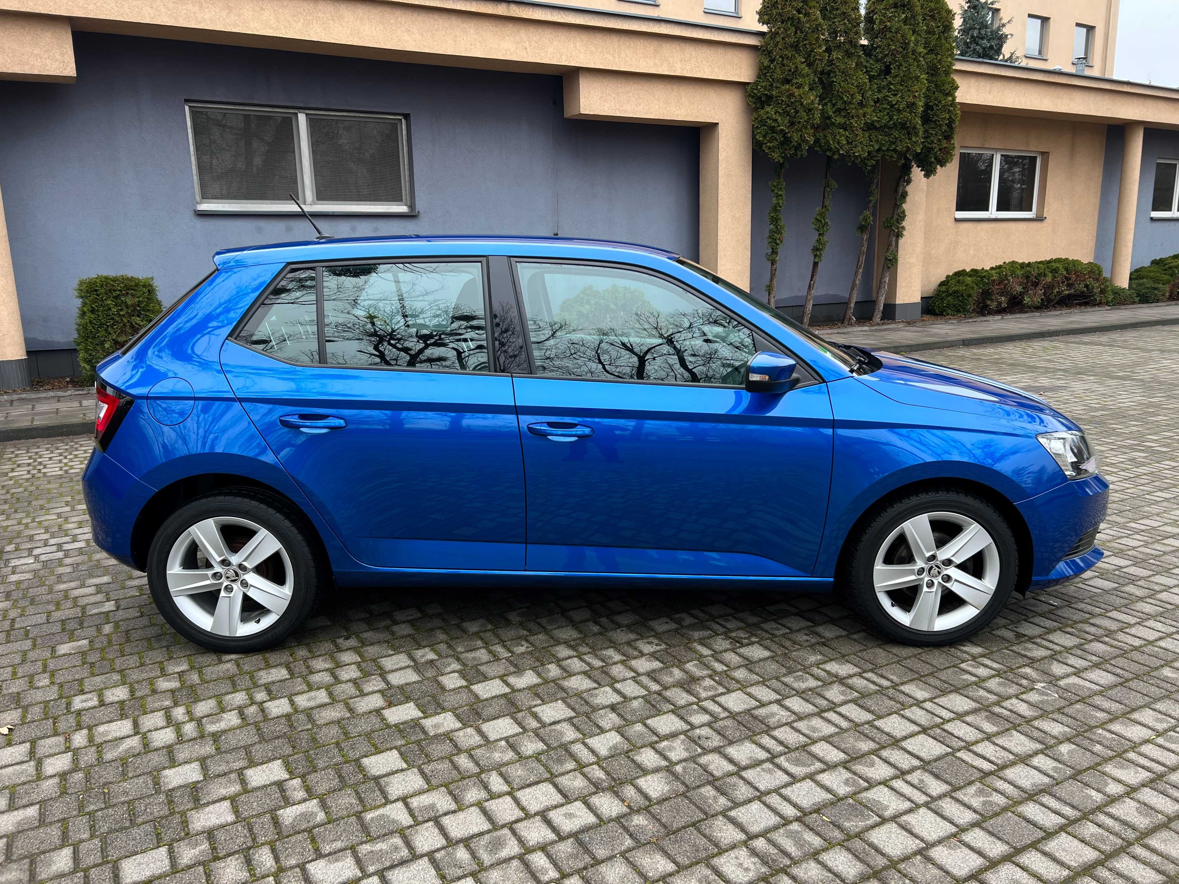 Tanirent.pl - wynajem samochodów - Skoda Fabia lub podobny