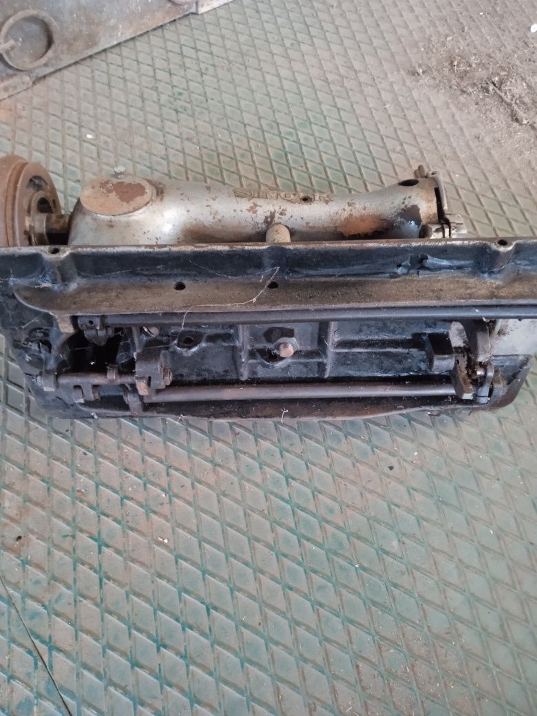 Máquina de costura Singer