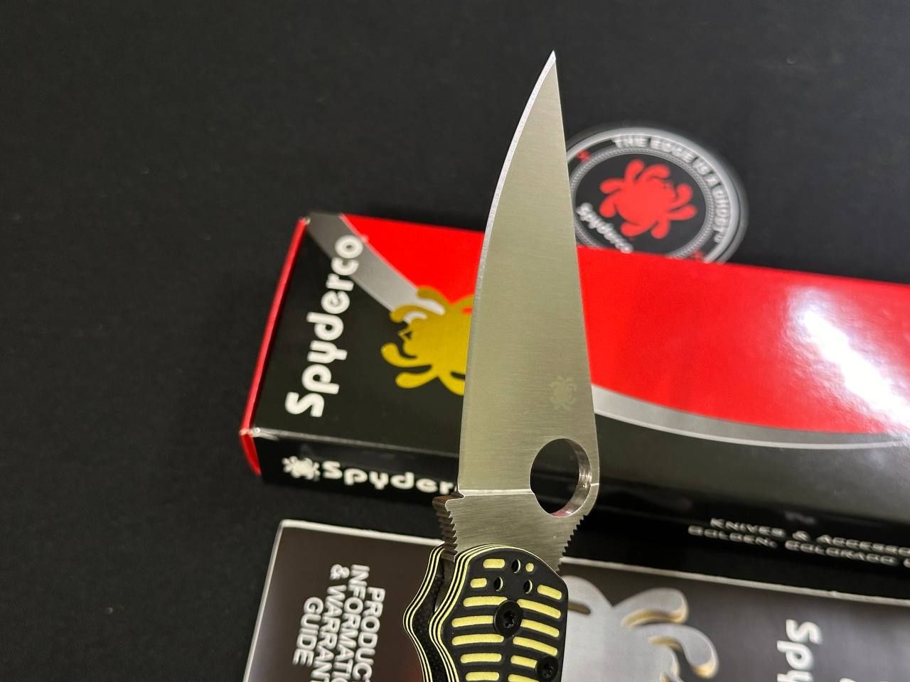 Ніж Spyderco Paramilitary 2 Salt Magnacut Black/Yellow
