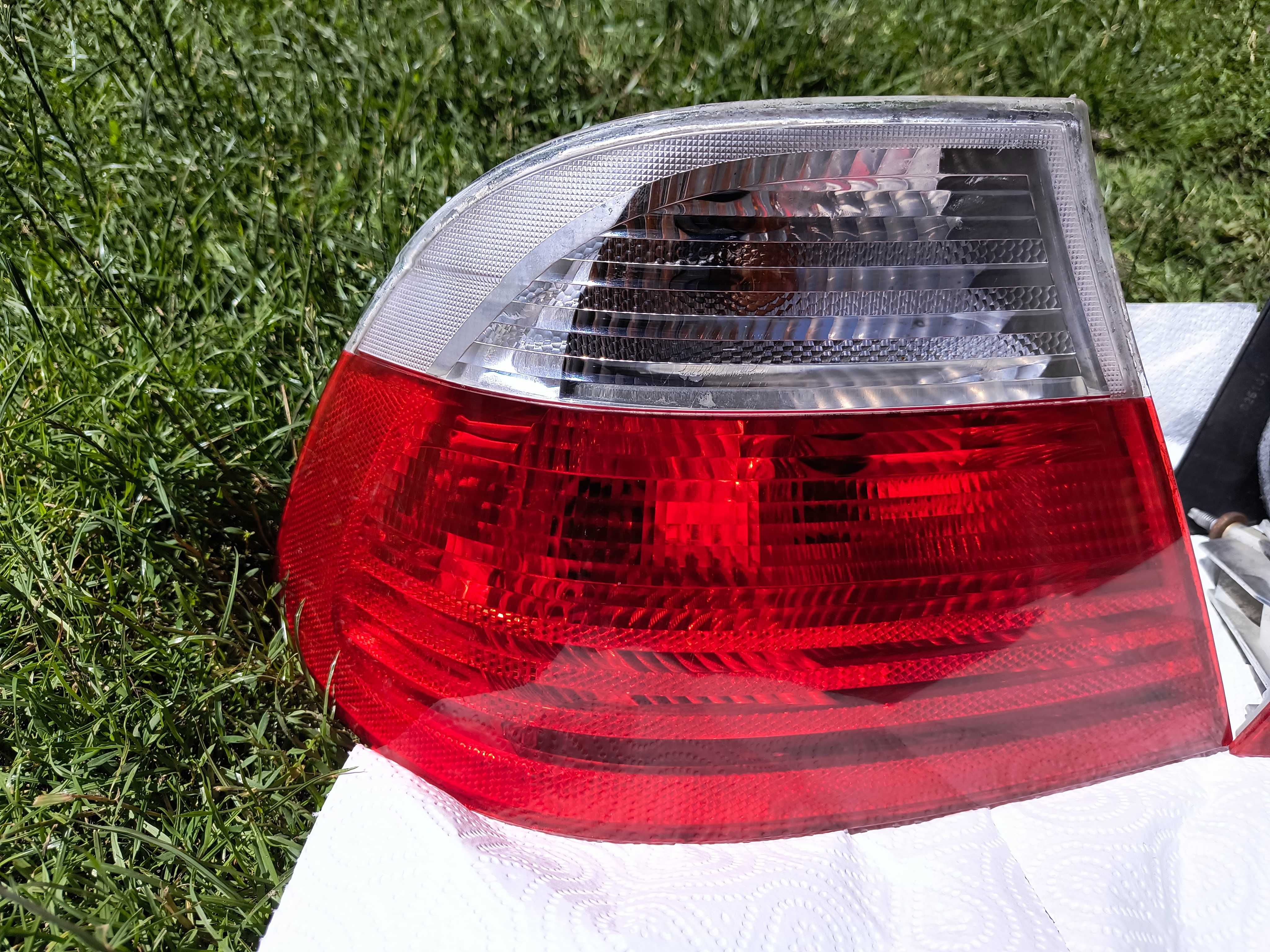 Sprzedam lampy BMW e46 coupe.
