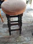 Masywny Hockerek barowy 85cm wys
