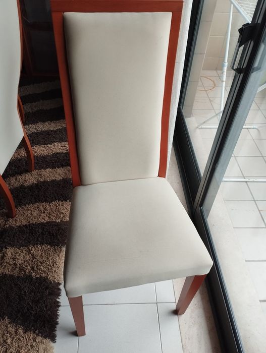 Conjunto de Mesa de Jantar com 6 Cadeiras