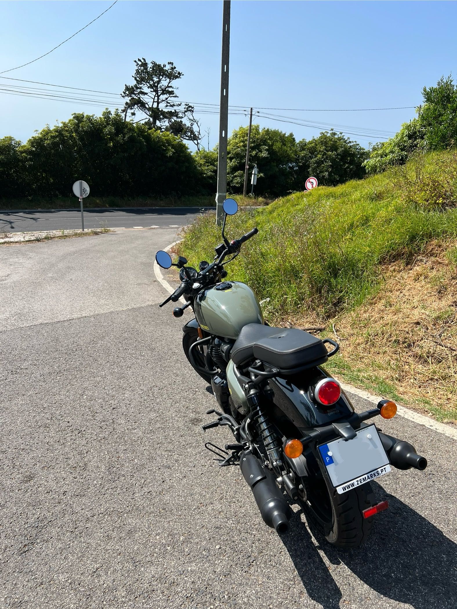 Royal Enfield Shotgun 650