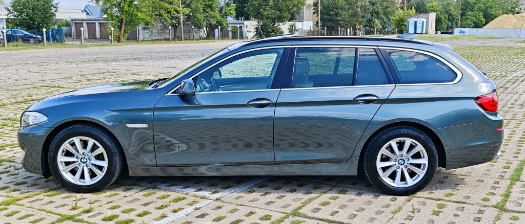BMW 5 F11 3.0D 245KM 2011/12r. INDIVIDUAL Bi-Xenon Panorama PDC