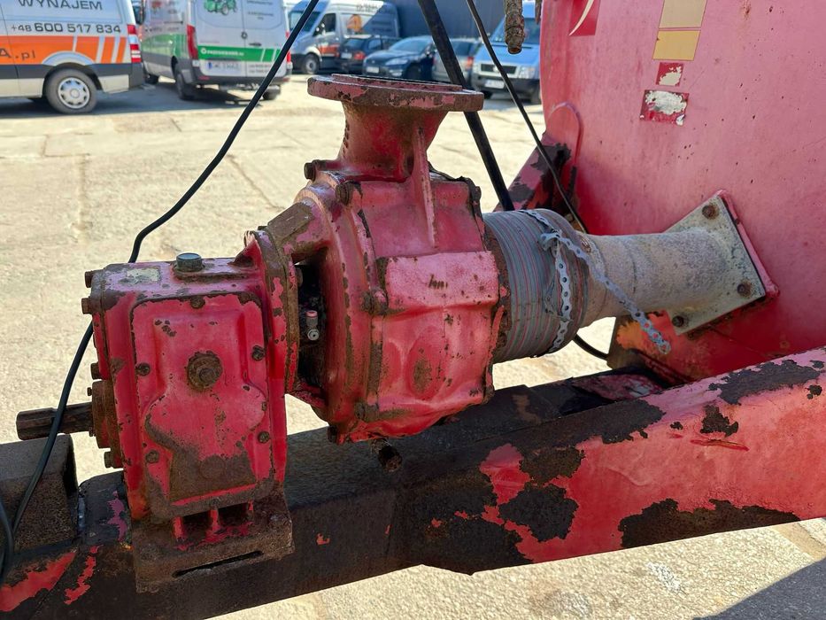 Beczkowóz SAK, 7000litrów, Pompa nie kompletna