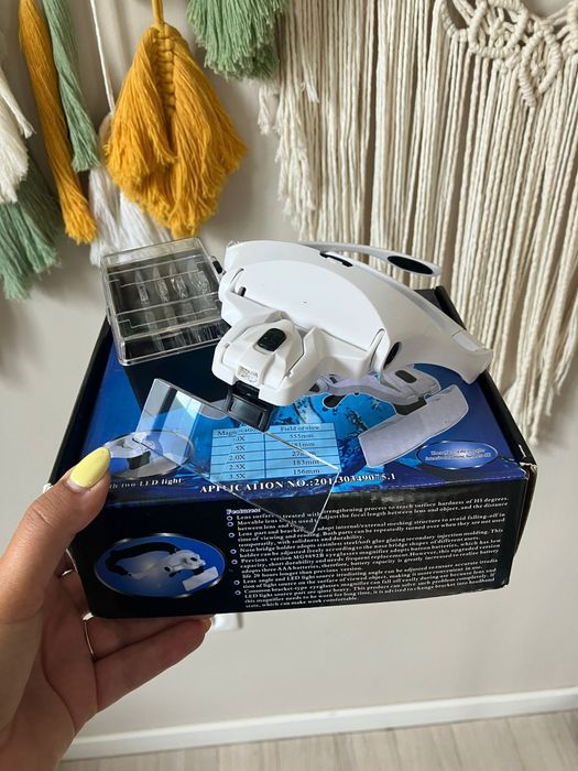 Lupa de cabeça com iluminação LED