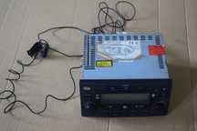 radio radioodtwarzacz KIA SORENTO I LIFT 2009r .XCD-220RDS
