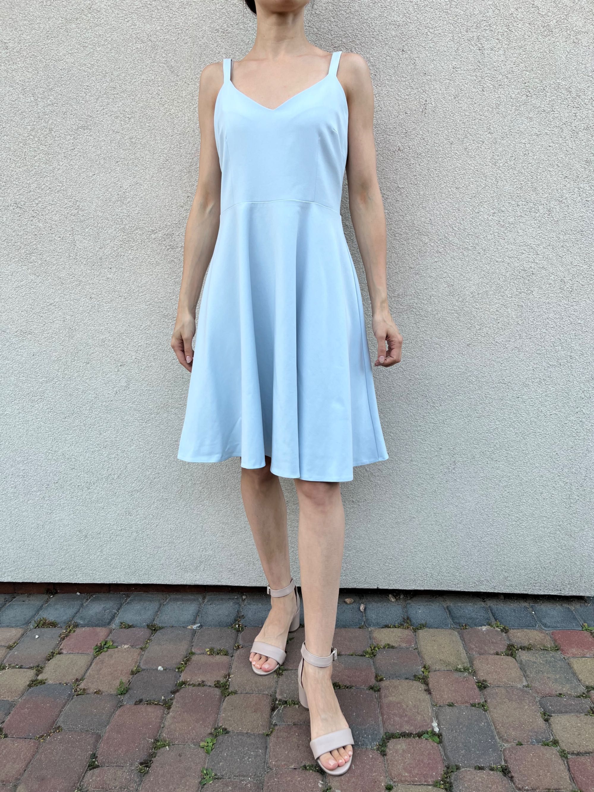 Niebieska sukienka Mohito 2 w 1 L
