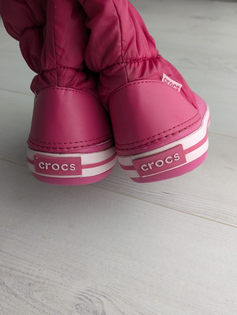 Дитячі чоботи Crocs Winter Puff Boot J2