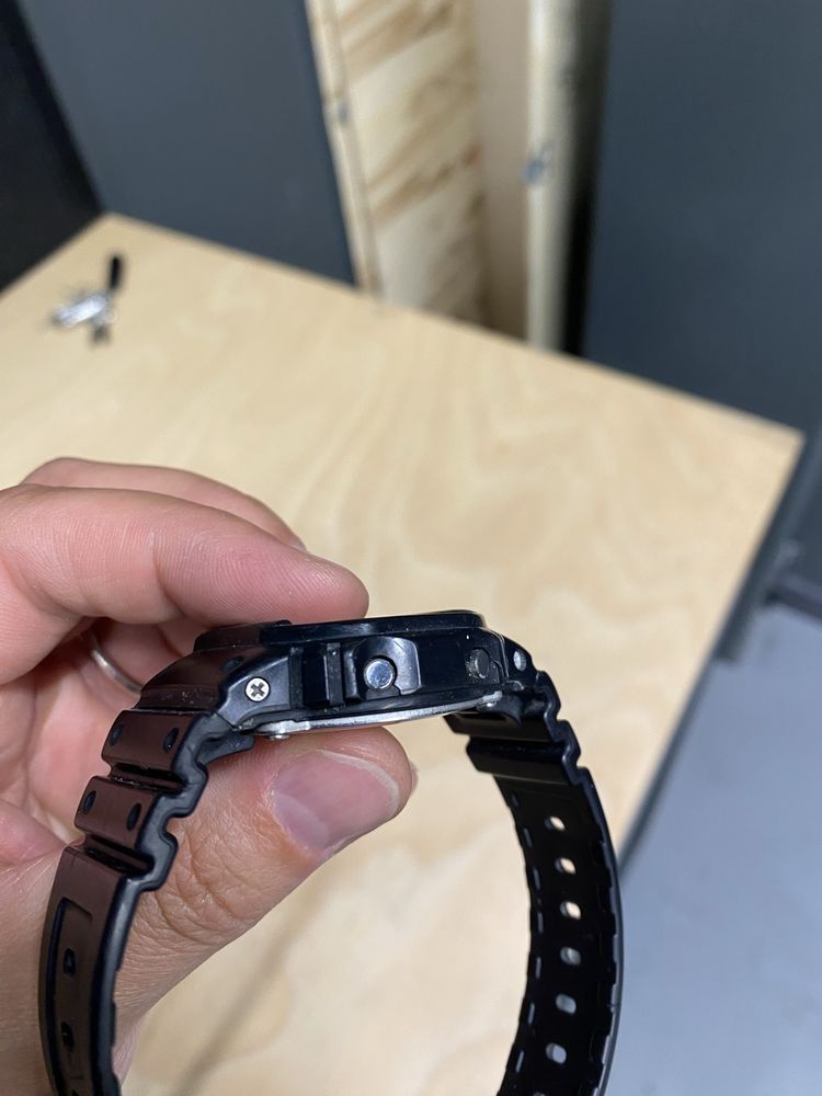 Casio G Shock DW 5600E