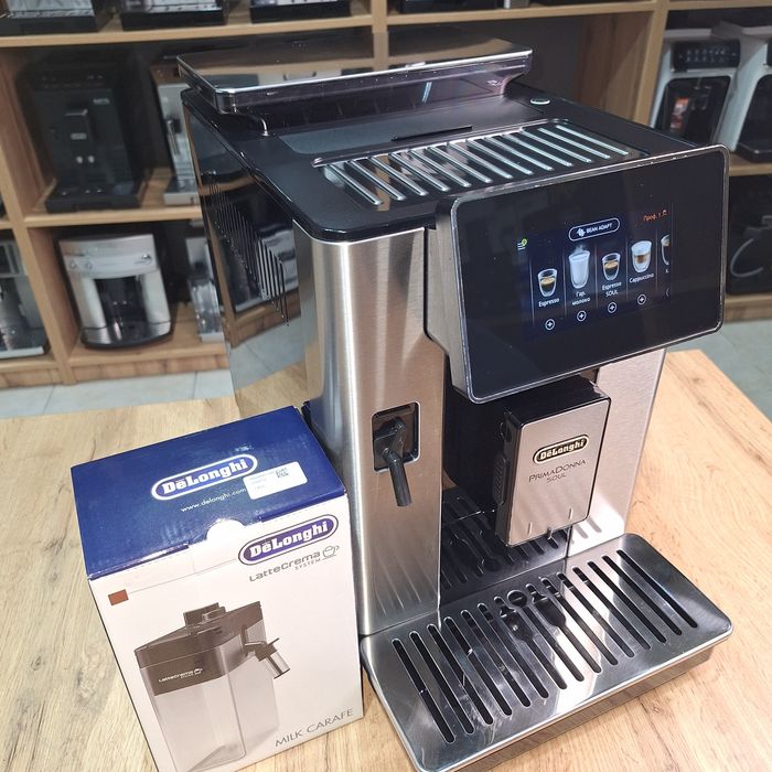 Кавоварка Delonghi PrimaDonna Soul