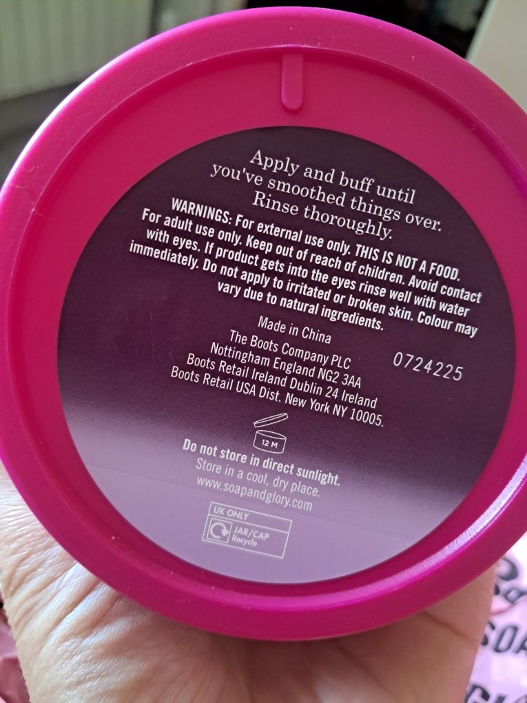 Body Scrub Soap&glory kula do kąpieli limitowana edycja