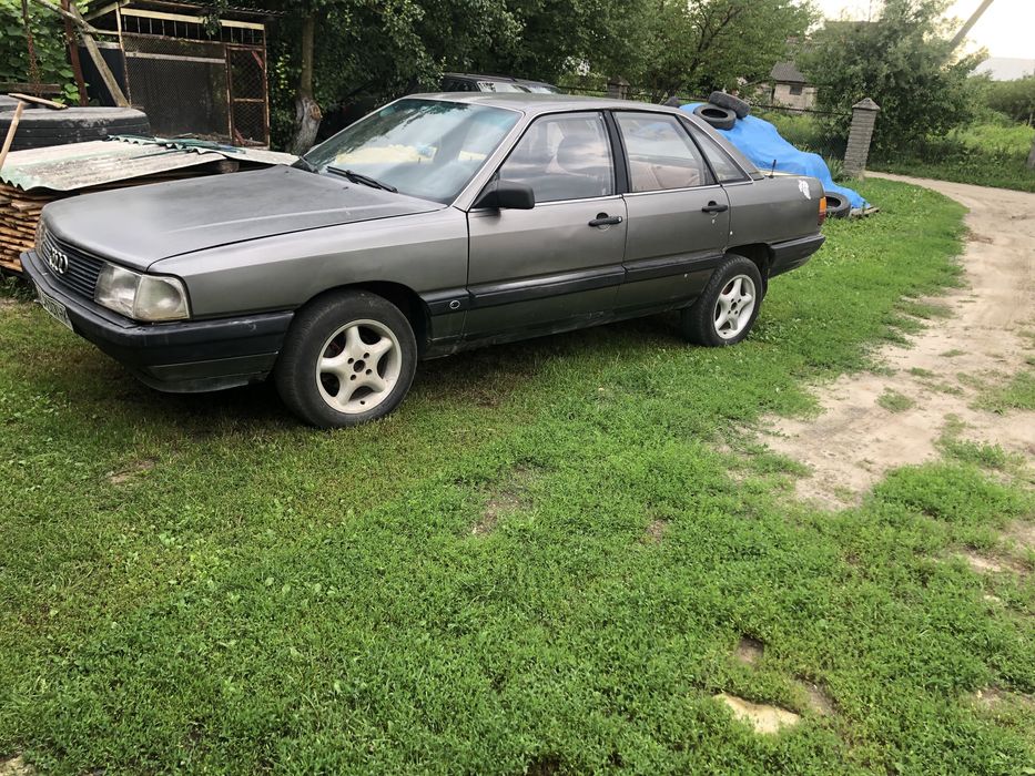 Продам ауді 100 с3 1,8 газ