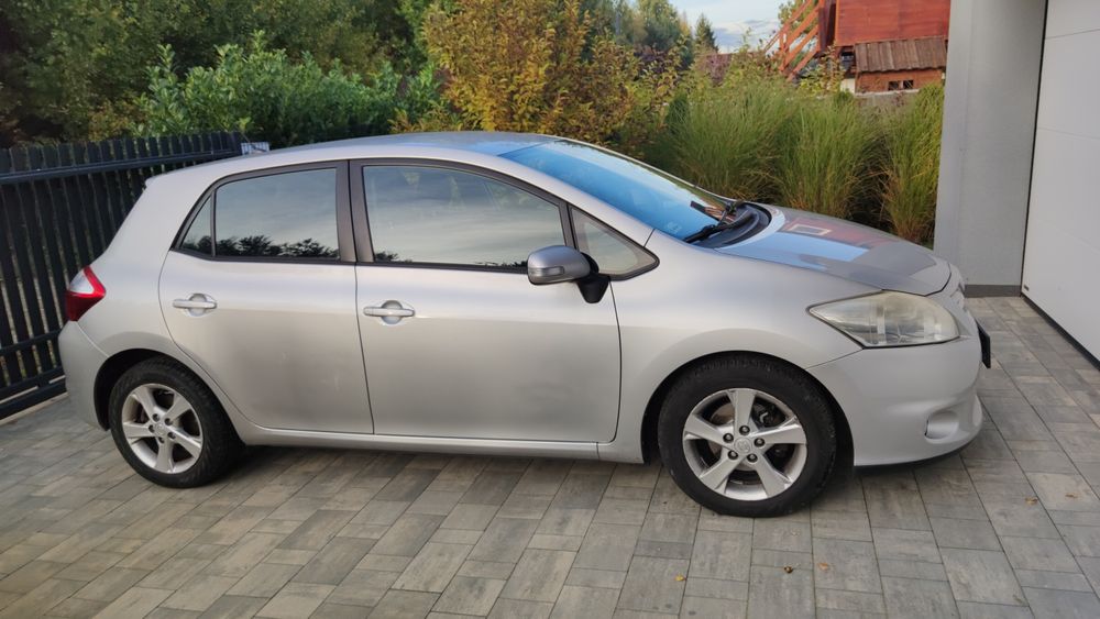 Toyota auris 1.4 polski salon