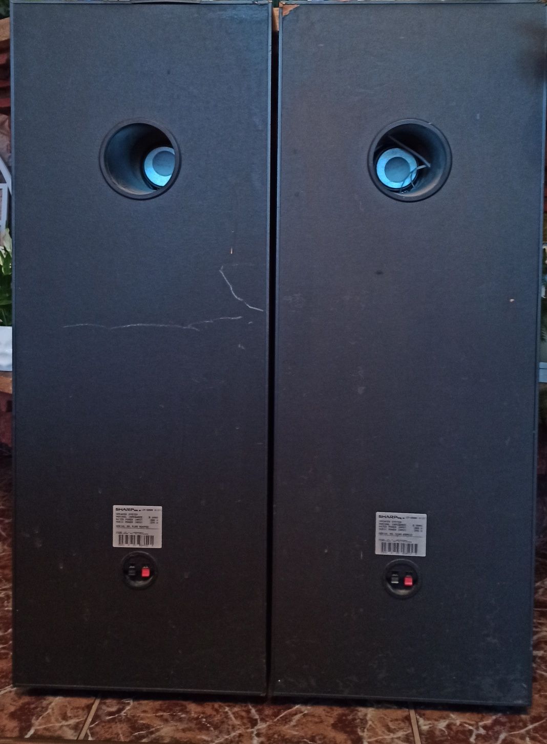 Kolumny głośnikowe Sharp 8 ohms 200W RMS 375W PMPO