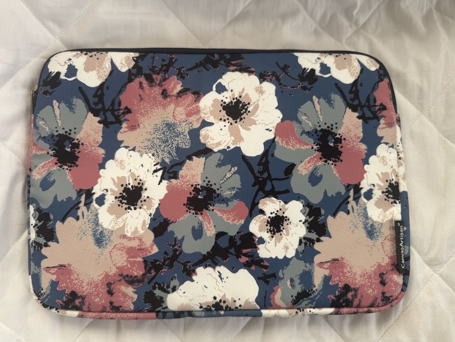 Etui na laptopa 12-13 cali