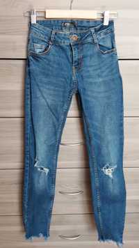 Spodnie jeansy rozmiar 152