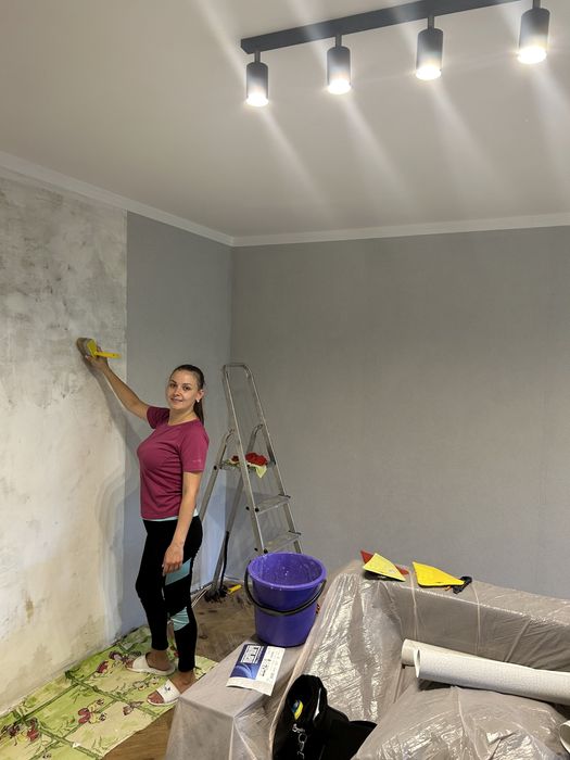 Поклейка обоев Укладка плитки Покраска потолка