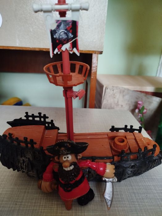 Велика ферма та іграшки дитячі