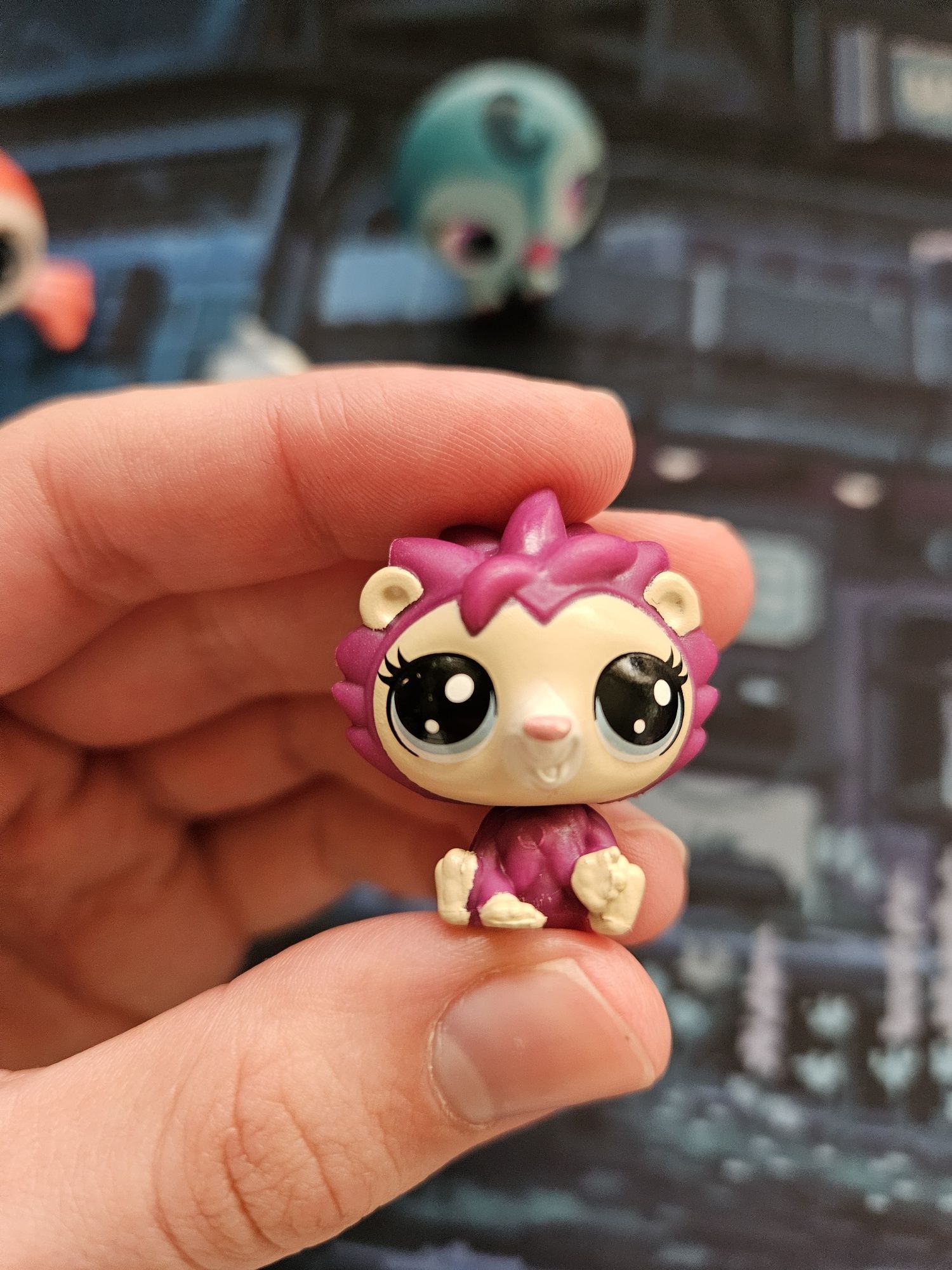 Figures littlest pet shop