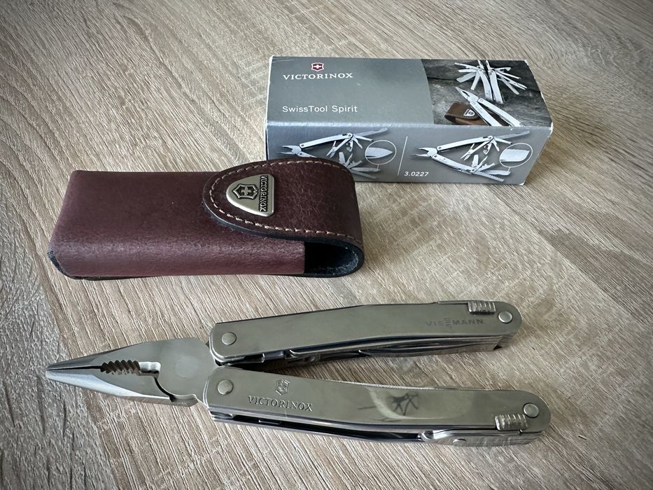 Swiss Tool Spirit X Victorinox, nowy z etui skorzanym