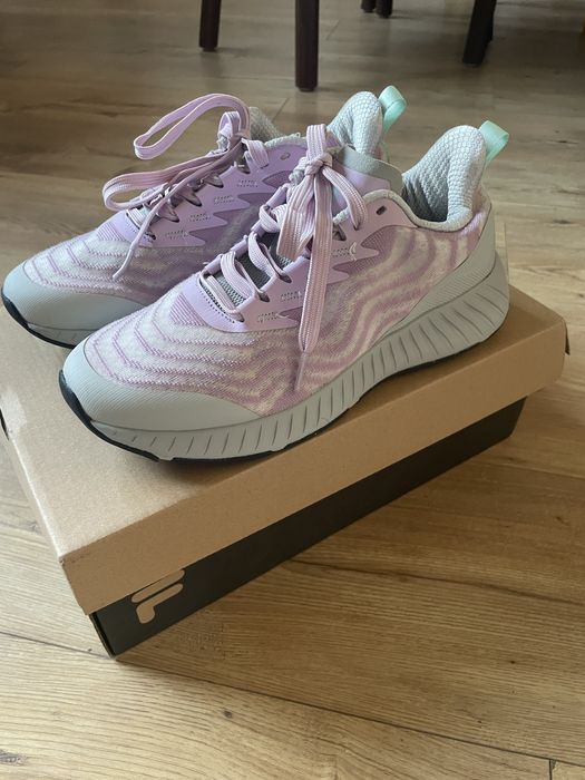 Buty Fila damskie sportowe 38