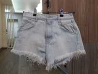 Шорти stradivarius 36