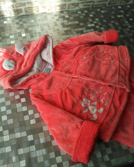 Костюм теплий легкий і зручний на рік-два