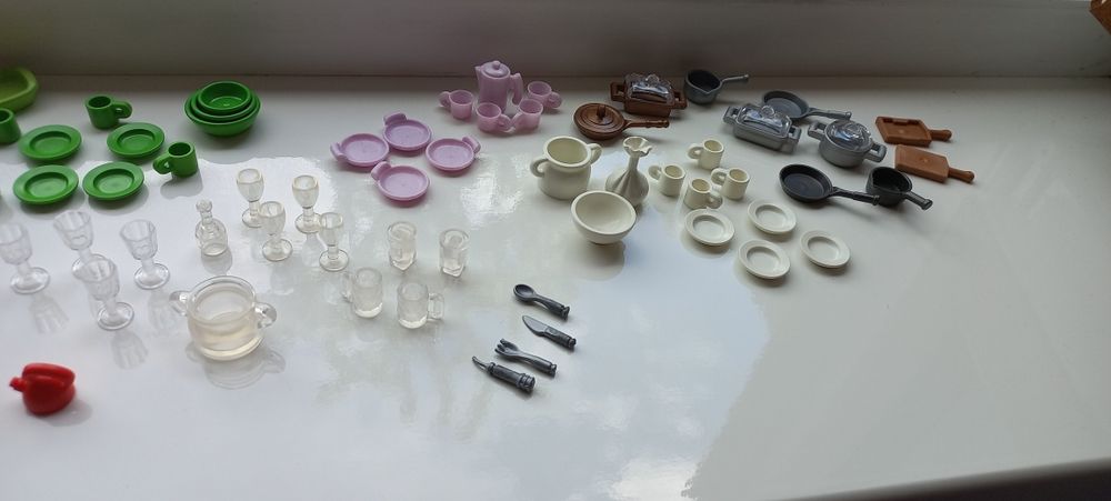 Playmobil запчастини, їда, посуда, корзинки, відерце