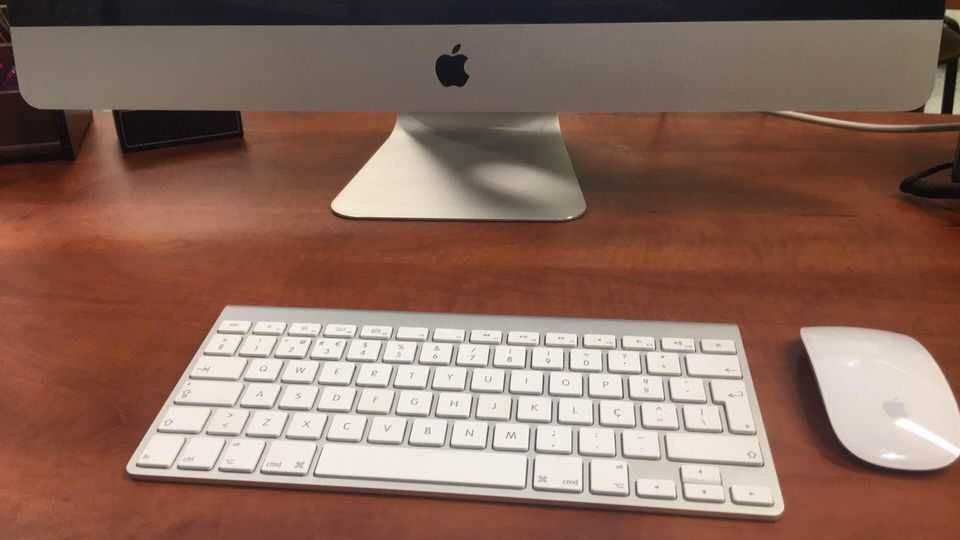 Magic Keyboard APPLE + Mouse