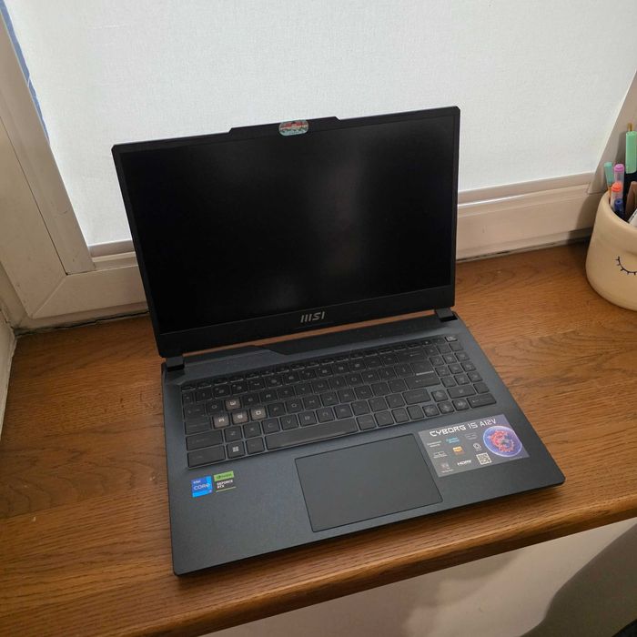 Laptop Gamingowy MSI Cyborg 15 A12VE-016X i7 15,6'' RTX 4050 64GB 2TB