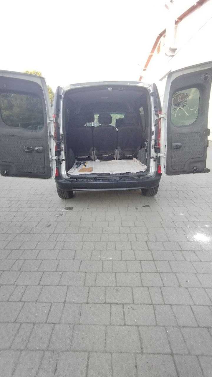Renault Kangoo 2010 рік 1.5 dci