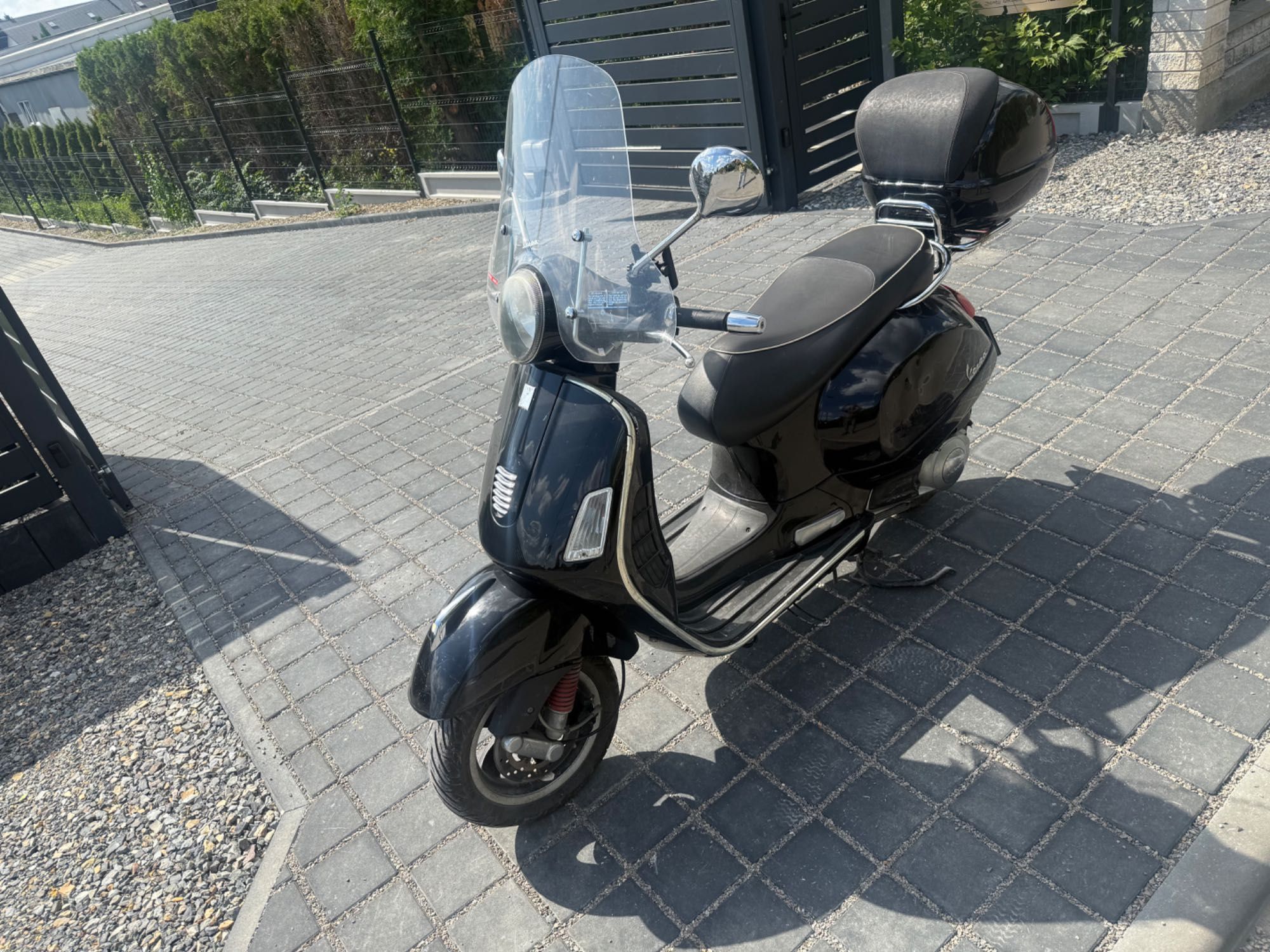 Vespa   125  GTS