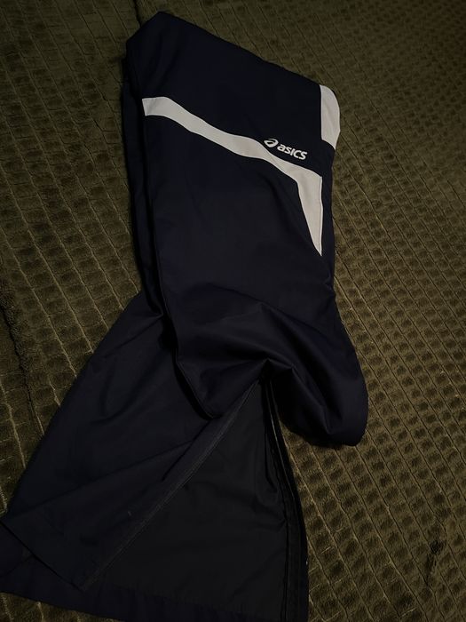 Спортивні штани asics водовідталкуючі