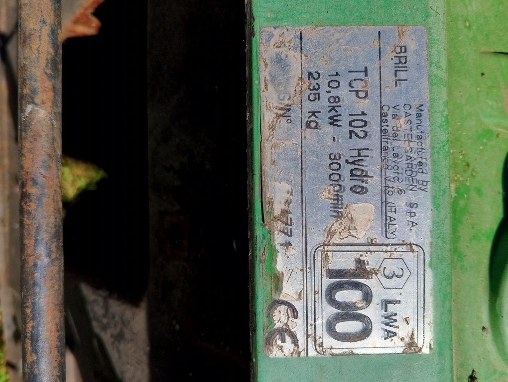 Traktorek kosiarka TCP 102 hydro,bez silnika i kosiaka