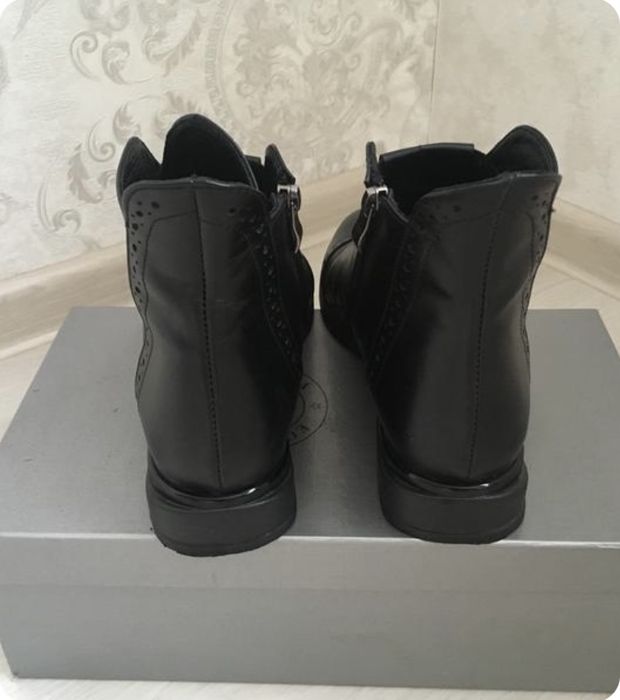 Напівчобітки ботинки шкіра 39р