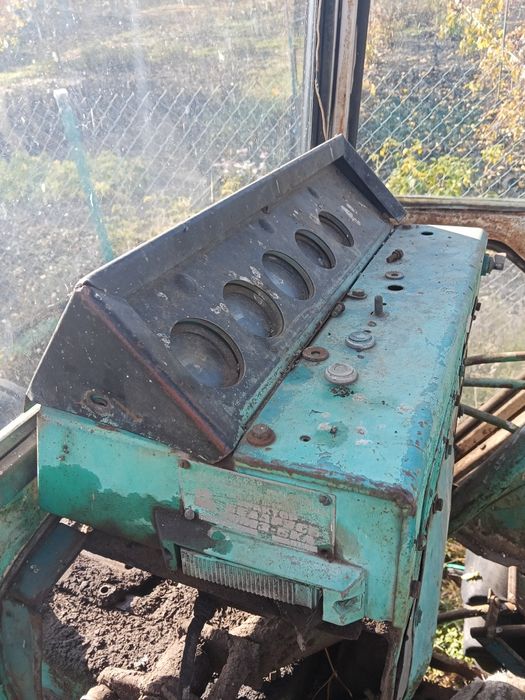 Продам ЮМЗ 6 по ціні металолому