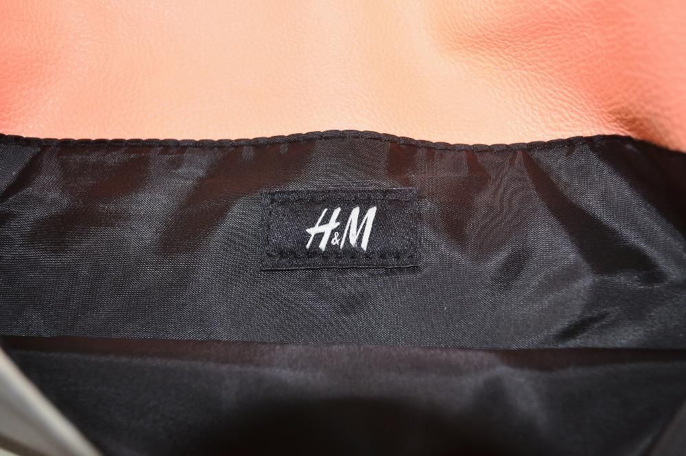 Torebka do ręki H&M.