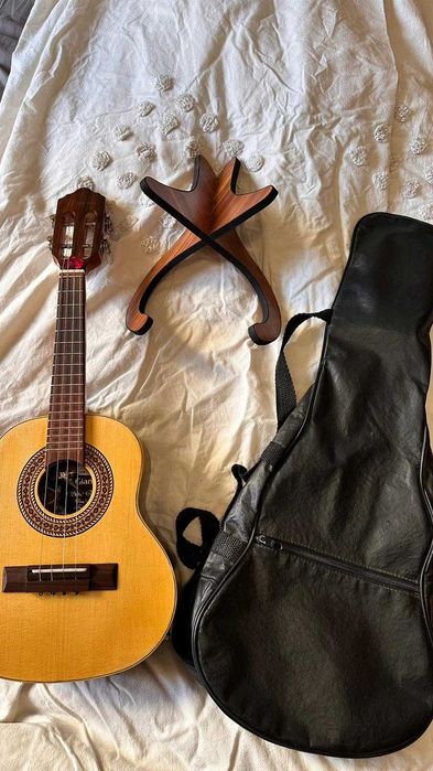 Cavaquinho Brasileiro Giannini feito a mão