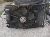 Renault Scenic l 1 1.9DCi chłodnice z wentylatorem