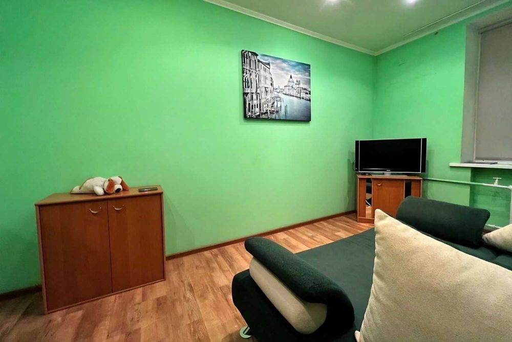 Продается 1 ком квартира по пр Металлургов, Днепровский р-н