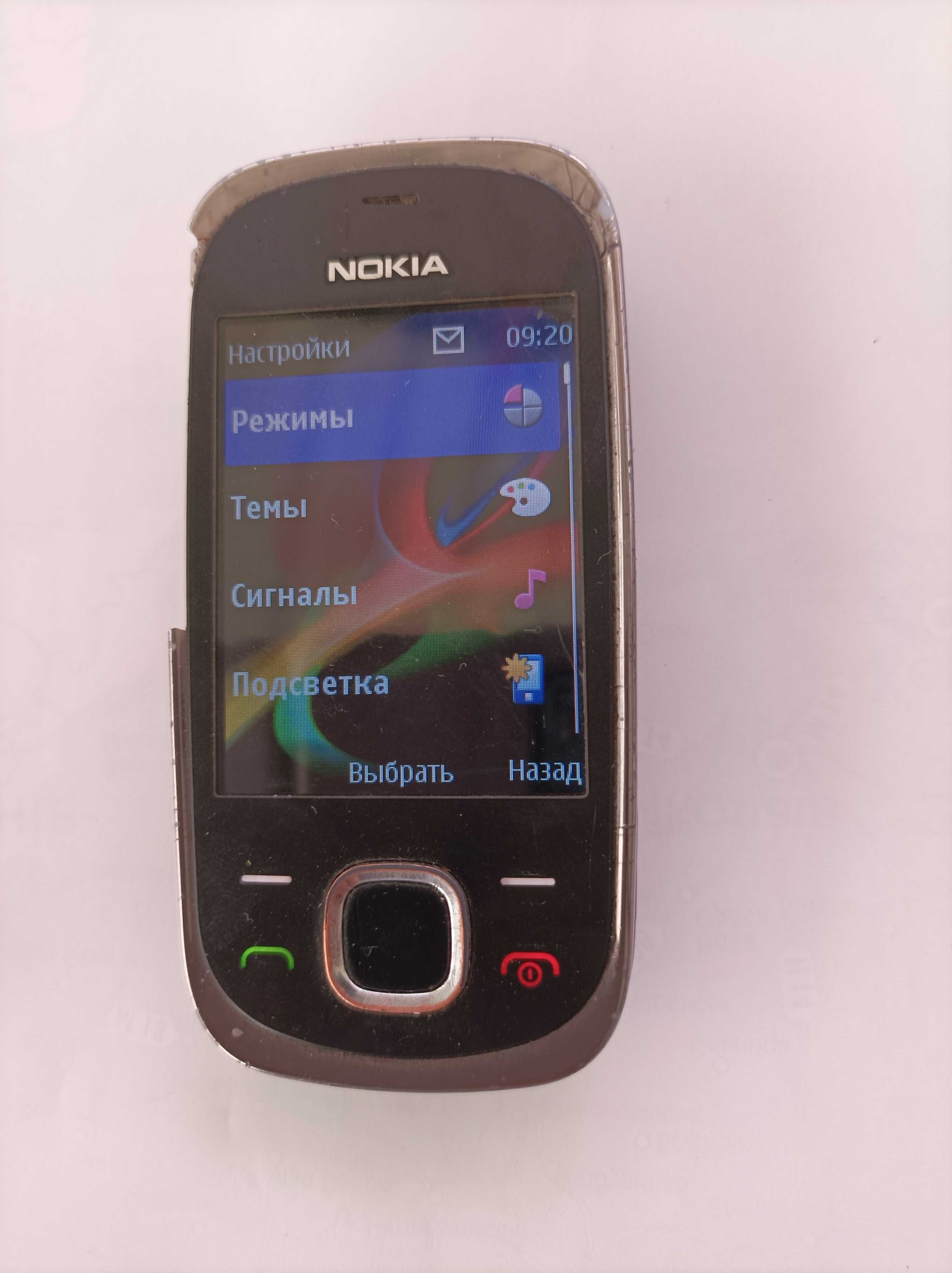 Телефон Нокия , слайдер RM 604