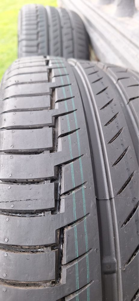 Opony letnie 235/50 R19