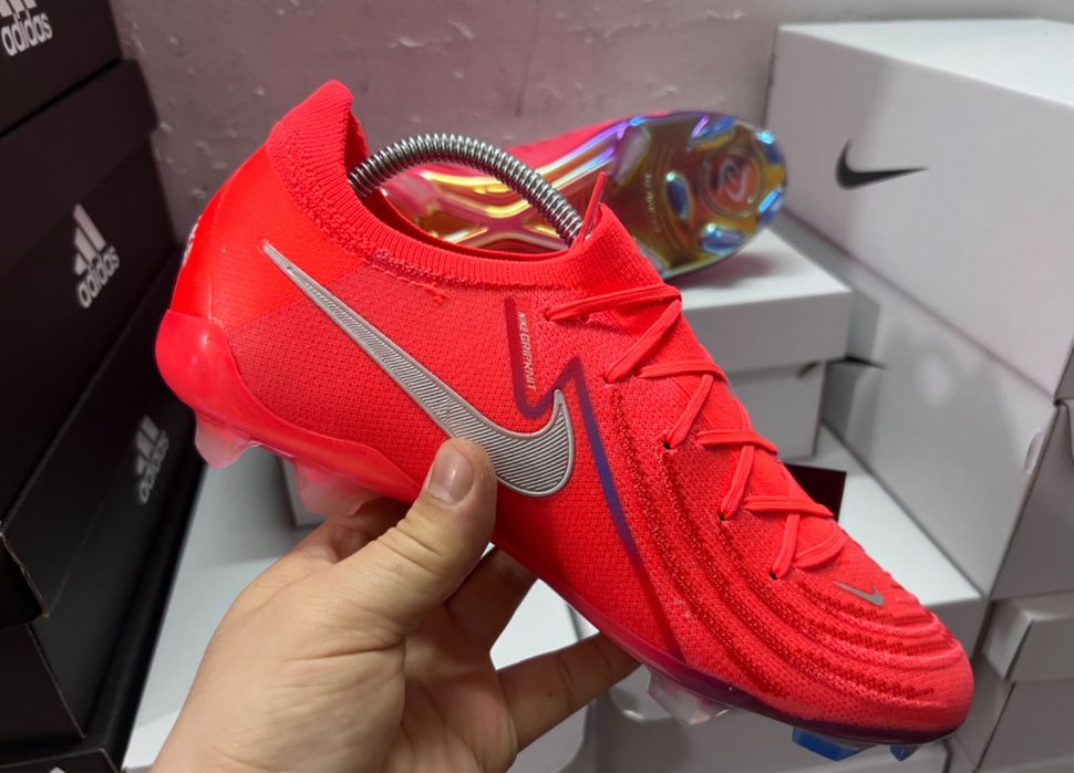 Nike phantom novas
