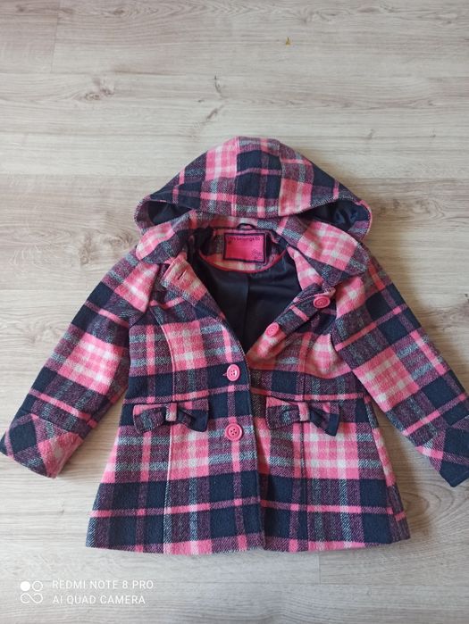 Płaszczyk dla dziewczynki 92