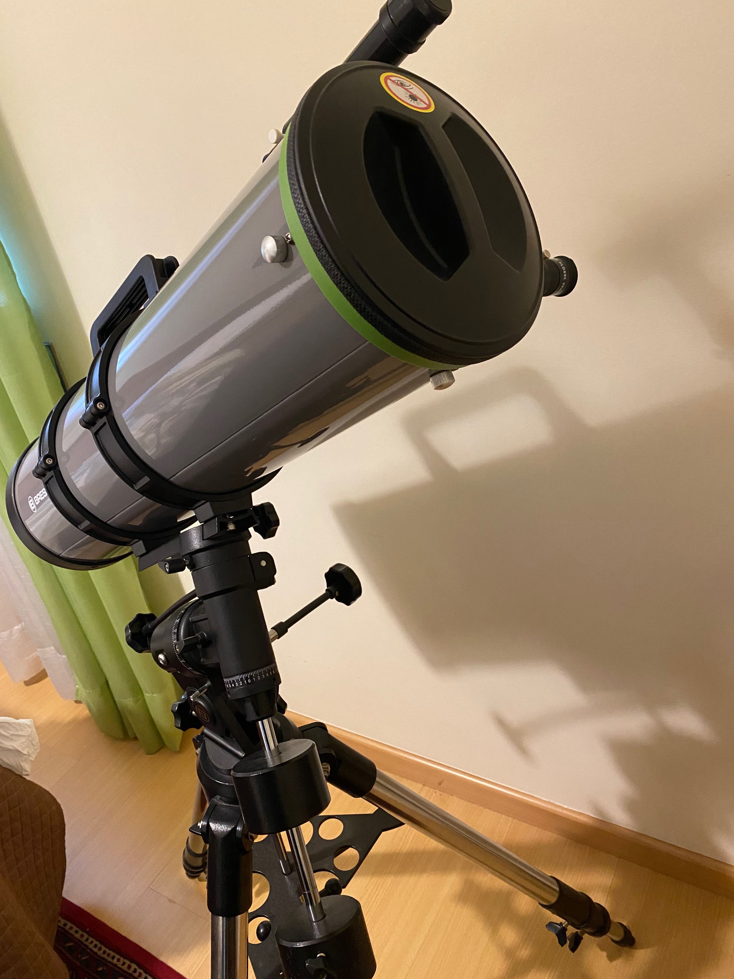 Telescopio "Bresser "