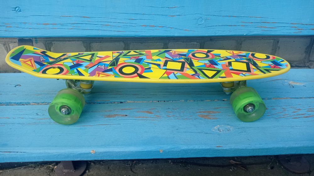 Продам пенни борд в отличном состоянии