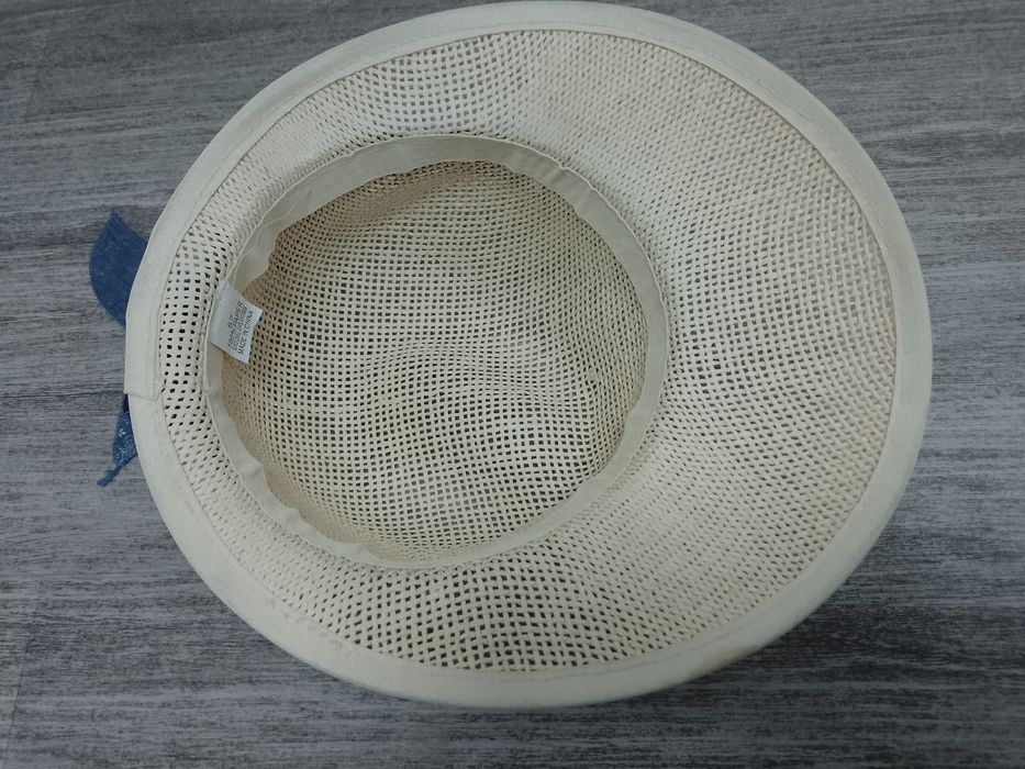 Sprzedam damski kapelusz 57