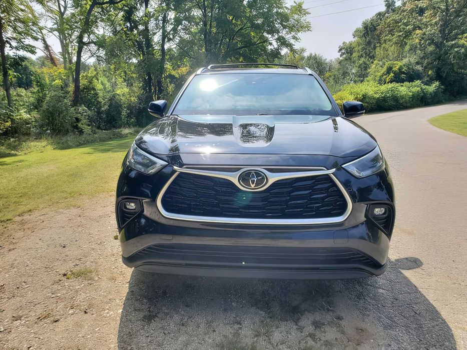 Toyota Highlander      2021